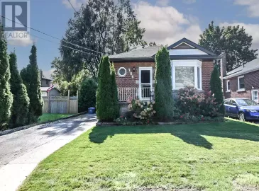 786 Queensdale, Hamilton, Ontario L8V1M9, 4 Bedrooms Bedrooms, ,2 BathroomsBathrooms,Single Family,For Sale,Queensdale,X7064026