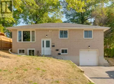 151 Anne Street, Barrie, Ontario L4N2B9, 7 Bedrooms Bedrooms, ,3 BathroomsBathrooms,Single Family,For Sale,Anne,S7064222