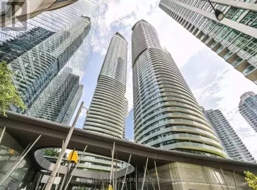14 York Street, Toronto, Ontario M5J2Z2, 2 Bedrooms Bedrooms, ,1 BathroomBathrooms,Single Family,For Sale,York,C7064944