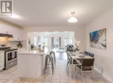 3 Hunter Place, Bracebridge, Ontario P1L0A9, 3 Bedrooms Bedrooms, ,3 BathroomsBathrooms,Single Family,For Lease,Hunter,X7205076 3 Hunter Place, Bracebridge, Ontario P1L0A9, 3 Bedrooms Bedrooms, ,3 BathroomsBathrooms,Single Family,For Lease,Hunter,X7205076