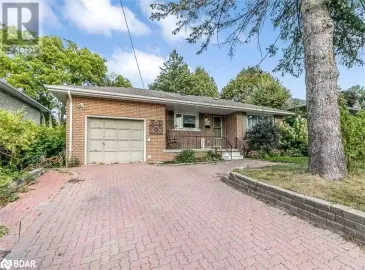 60 MARION Crescent, Barrie, ON L4M2L3, 4 Bedrooms Bedrooms, ,2 BathroomsBathrooms,Single Family,For Sale,MARION,40500359