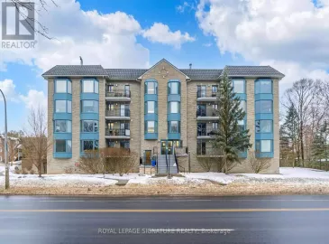 85 Wellington Street, Aurora, Ontario L4G2P2, 2 Bedrooms Bedrooms, ,2 BathroomsBathrooms,Single Family,For Sale,Wellington,N7220160