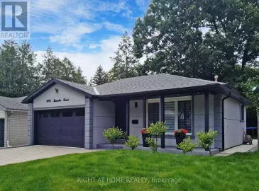 3072 Lenester Drive, Mississauga, Ontario L5C2B9, 4 Bedrooms Bedrooms, ,2 BathroomsBathrooms,Single Family,For Sale,Lenester,W7220394