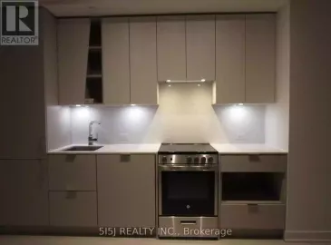 3883 Quartz Road, Mississauga, Ontario L5B0M4, 2 Bedrooms Bedrooms, ,2 BathroomsBathrooms,Single Family,For Lease,Quartz,W7220706