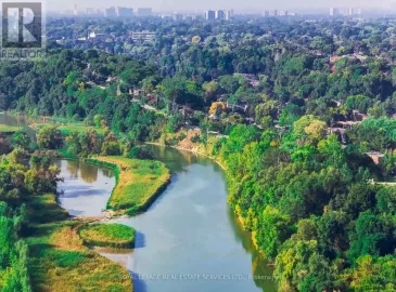 2045 Lake Shore Boulevard, Toronto, ON M8V2Z6, 3 Bedrooms Bedrooms, ,3 BathroomsBathrooms,Single Family,For Sale,Lake Shore,W7221130