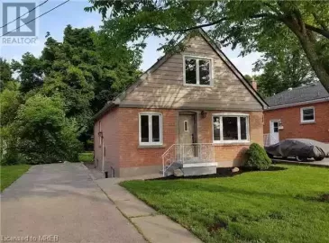 338 EAST 23RD Street, Hamilton, Ontario L8V2X4, 5 Bedrooms Bedrooms, ,3 BathroomsBathrooms,Single Family,For Sale,EAST 23RD,40500619