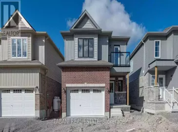 12 Hillcroft Way, Kawartha Lakes, Ontario K0M1A0, 4 Bedrooms Bedrooms, ,3 BathroomsBathrooms,Single Family,For Sale,Hillcroft,X7221248 12 Hillcroft Way, Kawartha Lakes, Ontario K0M1A0, 4 Bedrooms Bedrooms, ,3 BathroomsBathrooms,Single Family,For Sale,Hillcroft,X7221248