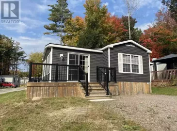1082 Shamrock Marina Road, Gravenhurst, Ontario P0E1N0, 2 Bedrooms Bedrooms, ,1 BathroomBathrooms,Single Family,For Sale,Shamrock Marina,X7221506