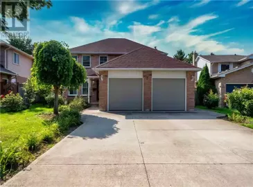 3 MICHELLE Drive, St. Catharines, Ontario L2S3E2, 5 Bedrooms Bedrooms, ,4 BathroomsBathrooms,Single Family,For Sale,MICHELLE,40493108