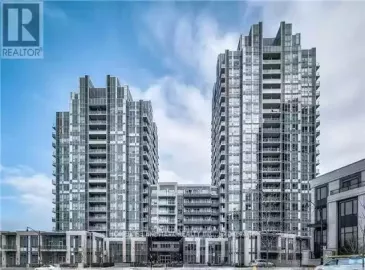 120 Harrison Garden Boulevard, Toronto, Ontario M2N0H1, 2 Bedrooms Bedrooms, ,2 BathroomsBathrooms,Single Family,For Sale,Harrison Garden,C7222396