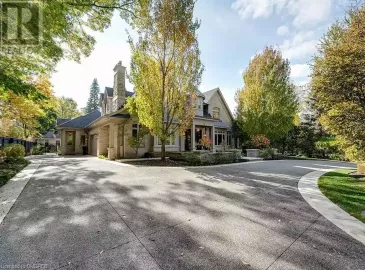 76 BARRINGHAM Drive, Oakville, ON L6J4B2, 5 Bedrooms Bedrooms, ,6 BathroomsBathrooms,Single Family,For Sale,BARRINGHAM,40500940