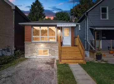 Hamilton, Ontario L8M2V7, 5 Bedrooms Bedrooms, ,2 BathroomsBathrooms,Single Family,For Sale,H4177372