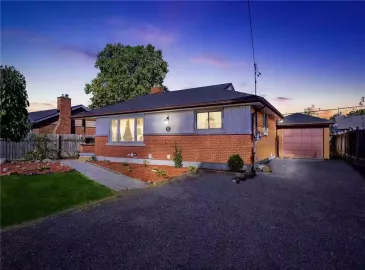 St. Catharines, ON L2M6A4, 4 Bedrooms Bedrooms, ,2 BathroomsBathrooms,Single Family,For Sale,H4177027