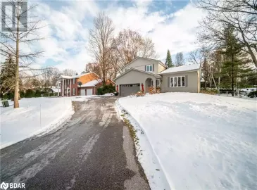 13 ROYAL OAK Drive, Barrie, Ontario L4N7S4, 6 Bedrooms Bedrooms, ,3 BathroomsBathrooms,Single Family,For Sale,ROYAL OAK,40504562