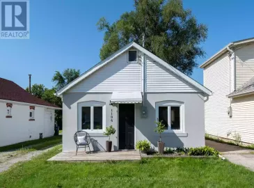 1106 Westmount, Mississauga, ON L5E1X7, 2 Bedrooms Bedrooms, ,1 BathroomBathrooms,Single Family,For Sale,Westmount,W7250030 1106 Westmount, Mississauga, ON L5E1X7, 2 Bedrooms Bedrooms, ,1 BathroomBathrooms,Single Family,For Sale,Westmount,W7250030