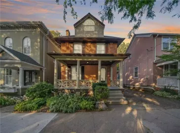 St. Catharines, ON L2R5H3, 4 Bedrooms Bedrooms, ,4 BathroomsBathrooms,Single Family,For Sale,H4178609