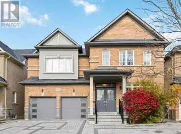 1071 Warby Trail, Newmarket, ON L3X3H6, 5 Bedrooms Bedrooms, ,5 BathroomsBathrooms,Single Family,For Sale,Warby,N7269150