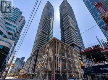 125 Blue Jays Way, Toronto, ON M5V0C4, 2 Bedrooms Bedrooms, ,1 BathroomBathrooms,Single Family,For Lease,Blue Jays,C7275728 125 Blue Jays Way, Toronto, ON M5V0C4, 2 Bedrooms Bedrooms, ,1 BathroomBathrooms,Single Family,For Lease,Blue Jays,C7275728