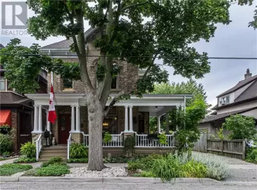 15 EGERTON Street, Brantford, ON N3T4L4, 4 Bedrooms Bedrooms, ,3 BathroomsBathrooms,Single Family,For Sale,EGERTON,40468927