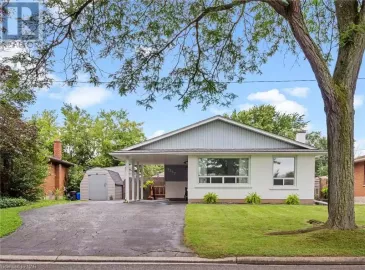 3327 CATTELL Drive, Niagara Falls, ON L2G6N3, 4 Bedrooms Bedrooms, ,2 BathroomsBathrooms,Single Family,For Sale,CATTELL,40473335