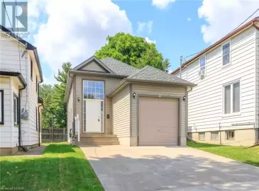 73 QUEEN Street, Thorold, Ontario L2V2R2, 5 Bedrooms Bedrooms, ,2 BathroomsBathrooms,Single Family,For Sale,QUEEN,40479257