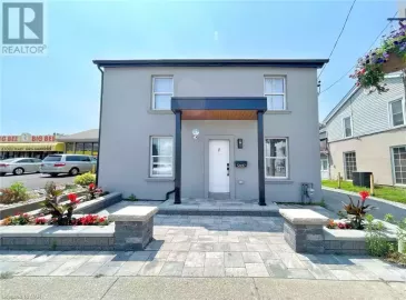 5837 MAIN Street, Niagara Falls, Ontario L2G5Z6, 11 Bedrooms Bedrooms, ,6 BathroomsBathrooms,Multi-family,For Sale,MAIN,40477135 5837 MAIN Street, Niagara Falls, Ontario L2G5Z6, 11 Bedrooms Bedrooms, ,6 BathroomsBathrooms,Multi-family,For Sale,MAIN,40477135