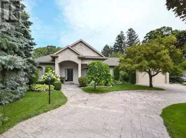 360 Peter Street, Orillia, ON L3V5A7, 2 Bedrooms Bedrooms, ,3 BathroomsBathrooms,Single Family,For Sale,Peter,S6798950 360 Peter Street, Orillia, ON L3V5A7, 2 Bedrooms Bedrooms, ,3 BathroomsBathrooms,Single Family,For Sale,Peter,S6798950