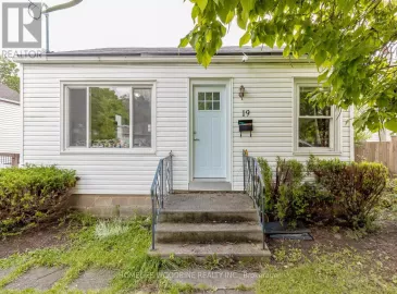 19 Weston Road, St. Catharines, Ontario L2S2A1, 2 Bedrooms Bedrooms, ,1 BathroomBathrooms,Single Family,For Sale,Weston,X6798920