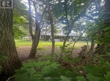 630 Spring Gardens Road, Burlington, ON L7T1J1, 5 Bedrooms Bedrooms, ,2 BathroomsBathrooms,Single Family,For Sale,Spring Gardens,W6813310