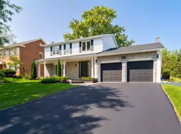Burlington, Ontario L7P3M1, 4 Bedrooms Bedrooms, ,4 BathroomsBathrooms,Single Family,For Sale,H4174519