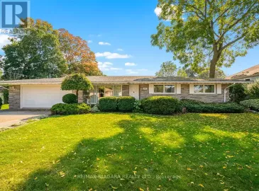 360 Clarence Street, Port Colborne, ON L3K3H2, 4 Bedrooms Bedrooms, ,4 BathroomsBathrooms,Single Family,For Sale,Clarence,X7200008
