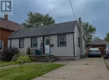 31 METCALFE Street, Thorold, ON L2V2Z7, 3 Bedrooms Bedrooms, ,2 BathroomsBathrooms,Single Family,For Sale,METCALFE,40494106