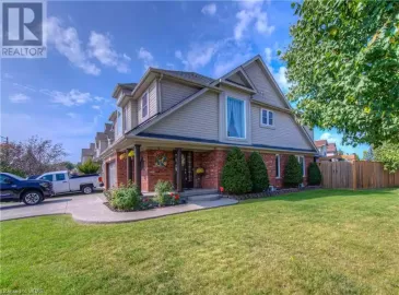 630 SOUTH HAVEN Drive, Waterloo, Ontario N2K4M2, 3 Bedrooms Bedrooms, ,4 BathroomsBathrooms,Single Family,For Sale,SOUTH HAVEN,40500131