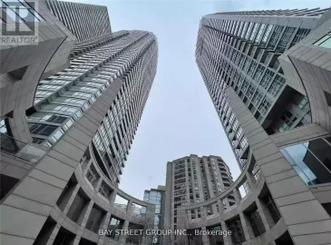 2181 Yonge Street, Toronto, Ontario M4S2B1, 1 Bedroom Bedrooms, ,1 BathroomBathrooms,Single Family,For Sale,Yonge,C7223640