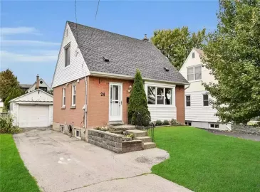 Hamilton, ON L8T3G4, 3 Bedrooms Bedrooms, ,2 BathroomsBathrooms,Single Family,For Sale,H4177387
