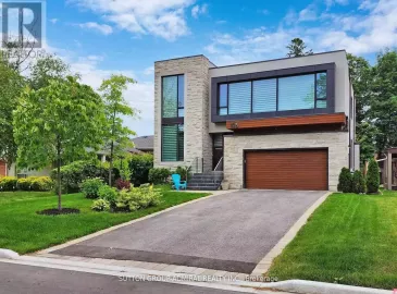 135 Hove Street, Toronto, Ontario M3H4Z5, 6 Bedrooms Bedrooms, ,5 BathroomsBathrooms,Single Family,For Sale,Hove,C7267800 135 Hove Street, Toronto, Ontario M3H4Z5, 6 Bedrooms Bedrooms, ,5 BathroomsBathrooms,Single Family,For Sale,Hove,C7267800