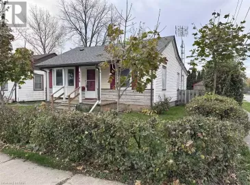 6200 CHURCHILL Street, Niagara Falls, ON L2G2X3, 3 Bedrooms Bedrooms, ,1 BathroomBathrooms,Single Family,For Lease,CHURCHILL,40509050