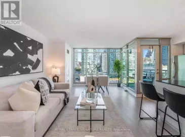 81 Navy Wharf Court, Toronto, ON M5V3S2, 3 Bedrooms Bedrooms, ,2 BathroomsBathrooms,Single Family,For Sale,Navy Wharf,C7277398 81 Navy Wharf Court, Toronto, ON M5V3S2, 3 Bedrooms Bedrooms, ,2 BathroomsBathrooms,Single Family,For Sale,Navy Wharf,C7277398