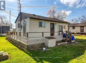 1054 Lakeshore Road, Haldimand, Ontario N0A1P0, 2 Bedrooms Bedrooms, ,1 BathroomBathrooms,Single Family,For Sale,Lakeshore,X7280658 1054 Lakeshore Road, Haldimand, Ontario N0A1P0, 2 Bedrooms Bedrooms, ,1 BathroomBathrooms,Single Family,For Sale,Lakeshore,X7280658