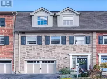 12 JOHN RUSSELL LANE Line, Kitchener, Ontario N2H0B4, 3 Bedrooms Bedrooms, ,3 BathroomsBathrooms,Single Family,For Lease,JOHN RUSSELL LANE,40510327