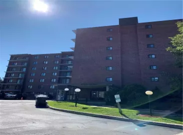 Kitchener, ON N2E1X6, 2 Bedrooms Bedrooms, ,1 BathroomBathrooms,Single Family,For Sale,H4174529 Kitchener, ON N2E1X6, 2 Bedrooms Bedrooms, ,1 BathroomBathrooms,Single Family,For Sale,H4174529