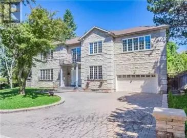 8 Shady Oaks Crescent, Toronto, Ontario M3C2L5, 7 Bedrooms Bedrooms, ,7 BathroomsBathrooms,Single Family,For Sale,Shady Oaks,C7009450