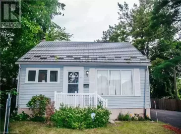 24 FAIRVIEW Court, London, ON N6C2C5, 7 Bedrooms Bedrooms, ,2 BathroomsBathrooms,Single Family,For Sale,FAIRVIEW,40485873