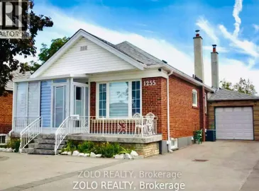 1255 Warden, Toronto, Ontario M1R2R4, 3 Bedrooms Bedrooms, ,2 BathroomsBathrooms,Single Family,For Sale,Warden,E7040962