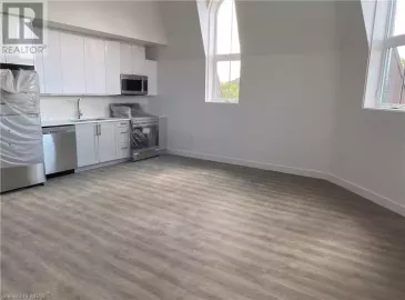 75 HURON Street, New Hamburg, ON N3A1K1, 1 Bedroom Bedrooms, ,1 BathroomBathrooms,Single Family,For Lease,HURON,40489947 75 HURON Street, New Hamburg, ON N3A1K1, 1 Bedroom Bedrooms, ,1 BathroomBathrooms,Single Family,For Lease,HURON,40489947