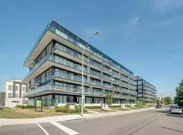 Burlington, Ontario L7T0C7, 1 Bedroom Bedrooms, ,1 BathroomBathrooms,Single Family,For Sale,H4175581