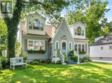 12 HIGHLAND Avenue, Pelham, Ontario L0S1E0, 4 Bedrooms Bedrooms, ,3 BathroomsBathrooms,Single Family,For Sale,HIGHLAND,40506644