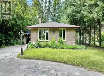 655 WEST Street, Simcoe, ON N3Y4K5, 4 Bedrooms Bedrooms, ,2 BathroomsBathrooms,Single Family,For Sale,WEST,40510443 655 WEST Street, Simcoe, ON N3Y4K5, 4 Bedrooms Bedrooms, ,2 BathroomsBathrooms,Single Family,For Sale,WEST,40510443