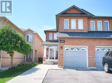5985 Gant Crescent, Mississauga, ON L5V2T6, 5 Bedrooms Bedrooms, ,3 BathroomsBathrooms,Single Family,For Lease,Gant,W7280020