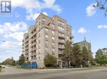 4200 Bathurst Street, Toronto, ON M3H6C7, 2 Bedrooms Bedrooms, ,2 BathroomsBathrooms,Single Family,For Sale,Bathurst,C7281338 4200 Bathurst Street, Toronto, ON M3H6C7, 2 Bedrooms Bedrooms, ,2 BathroomsBathrooms,Single Family,For Sale,Bathurst,C7281338